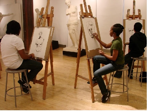  5 Easiest Art Courses in Nigeria